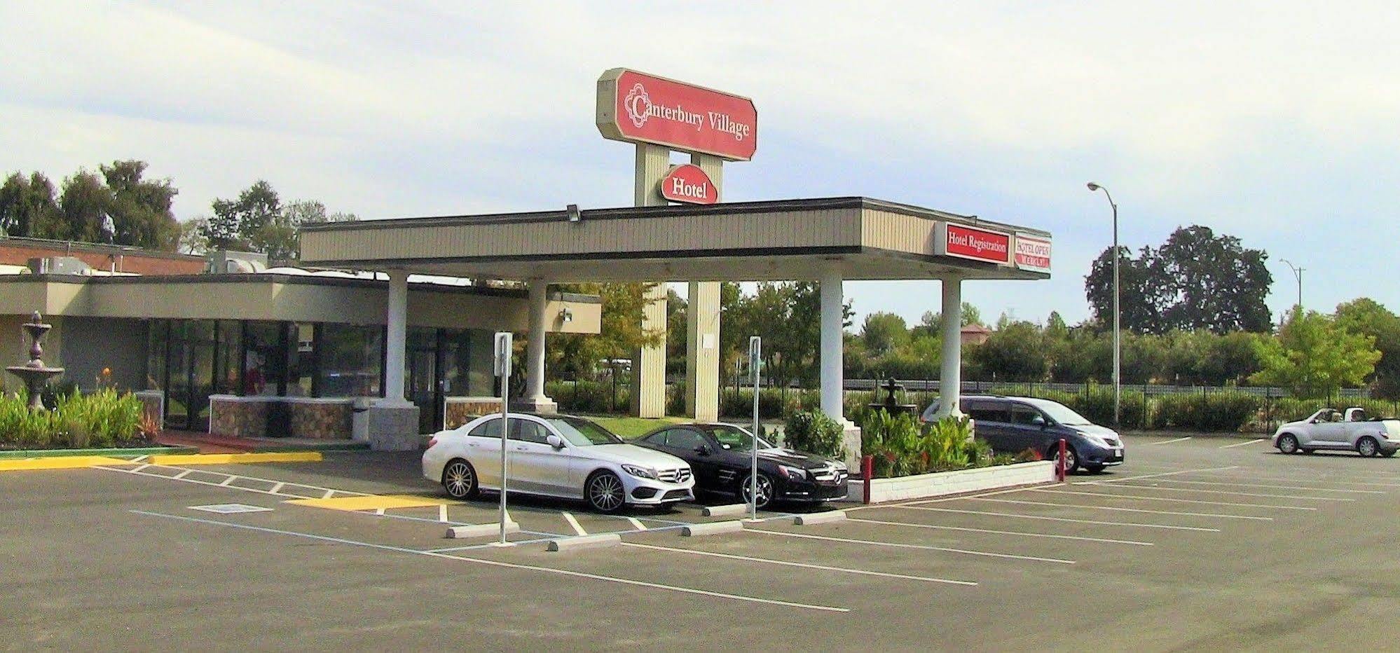 Surestay Plus Hotel By Best Western Sacramento Cal Expo Bagian luar foto